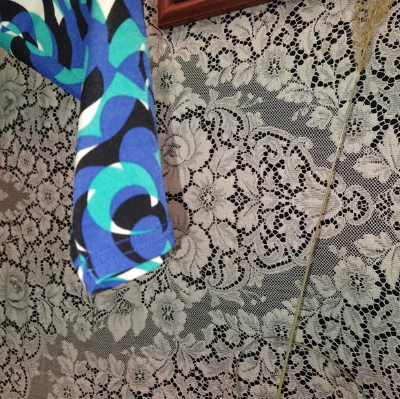 Marc Bouwer blue teal black blouse abstract thick tie back with wrap around belt - Picture 5 of 5